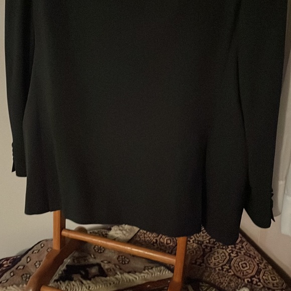 Coppley for Harry Rosen Size 48 drop 6 single breasted peak lapel Tuxedo. - Picture 6 of 11